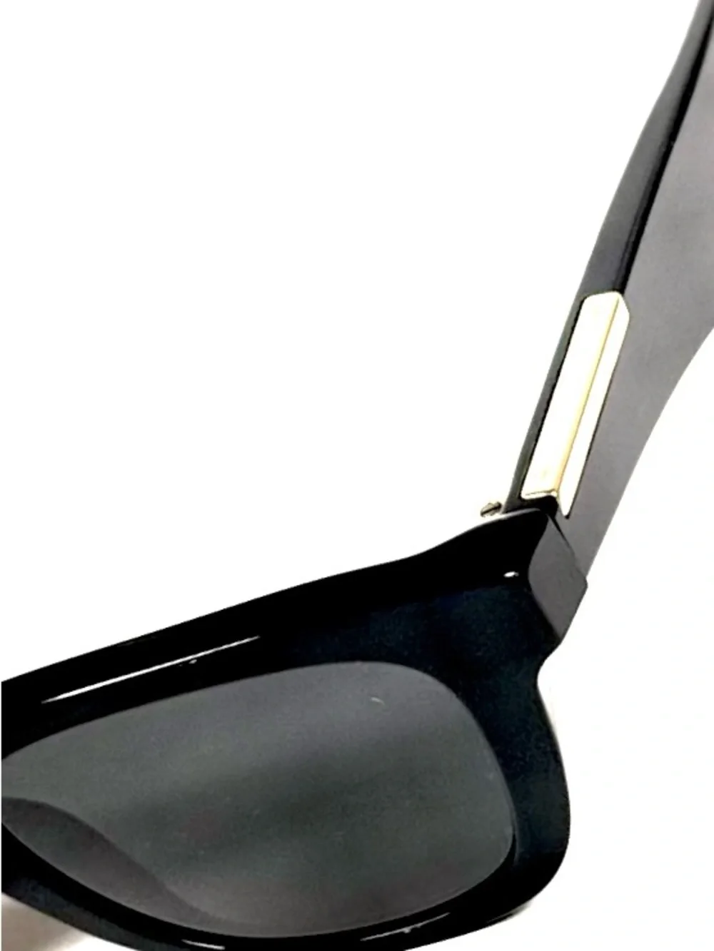 Classic Black Wayfarer Sunglasses - Burberry